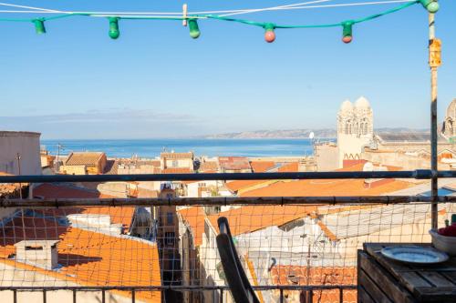 Terrasse vue mer & quartier historique Vieux Port : Appartements proche du 2e Arrondissement de Marseille
