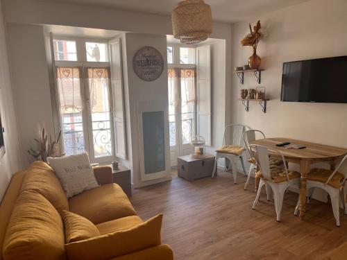 Bel appartement refait à neuf : Appartements proche de Castillon-de-Larboust