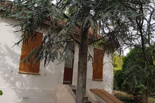 LIKEHOME - Maison avec jardin en petite couronne parisienne : Maisons de vacances proche de Villetaneuse