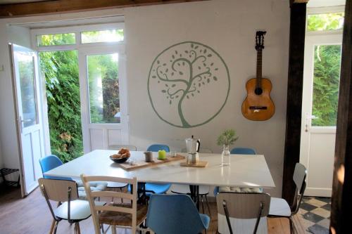 'Maison des artistes' for up to 20 in Nature Park : Maisons de vacances proche de Frotey-lès-Lure