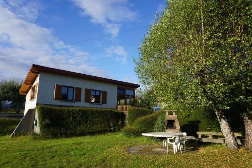 Le pavillon de l'étang : Maisons de vacances proche de Sapois