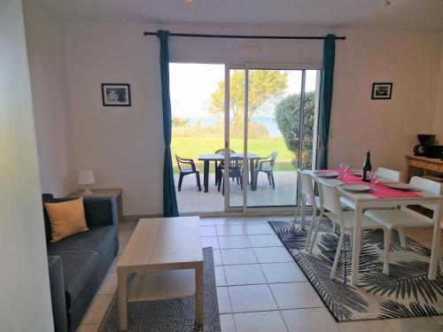 Lovely apartment in a prime location with direct access to the beach, Mesquer : Appartements proche de Saint-Molf
