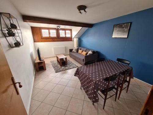 Appartement Fontenoy-sur-Moselle, 2 pièces, 4 personnes - FR-1-584-175 : Appartements proche de Maron