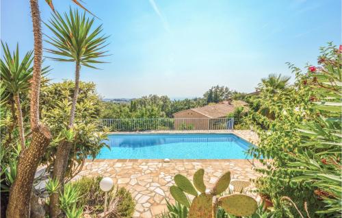 Awesome home in La Gaude with 1 Bedrooms, WiFi and Outdoor swimming pool : Maisons de vacances proche de Saint-Jeannet