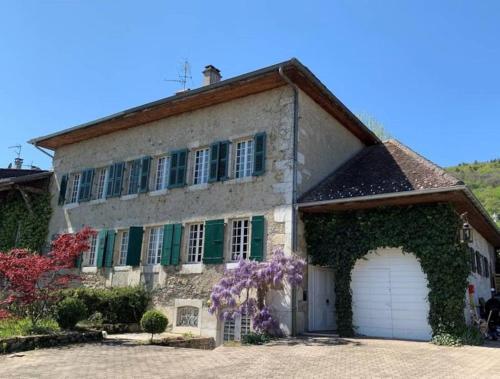 Maison de charme : Villas proche de Divonne-les-Bains