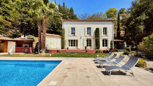 Bastide MARIENRI by Booking Guys : Villas proche de Carros