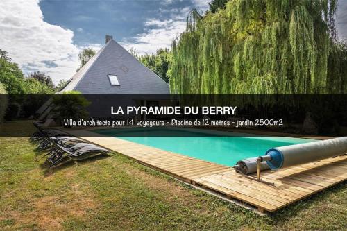 Magnifique villa d'architecte au coeur du Berry : Villas proche de Saint-Amand-Montrond
