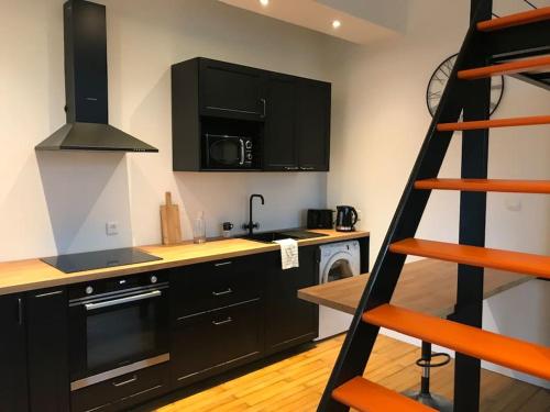 Studio - Style loft industriel : Appartements proche de Sainte-Consorce