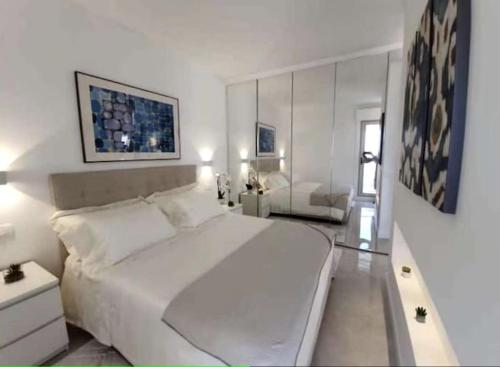 Appartement avec piscine/salle de sport-Monaco : Appartements proche de Peille