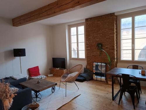 Bel appartement rénové : Appartements proche de Saint-Cricq