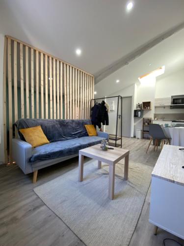 Studio loft confortable Manosque : Appartements proche de Volx