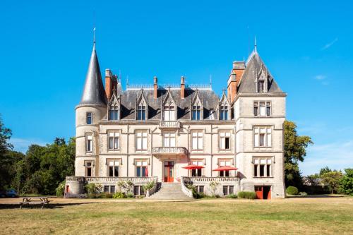 Château Le Boisrenault : Maisons d'hotes proche de Pellevoisin