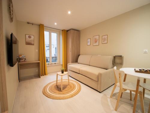 Le Lion - 2RFHomes- WIFI, YT Premium - Plain-pied : Appartements proche de Condé-en-Brie
