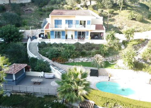 Villa Millefleurs : Sejours chez l'habitant proche de Castillon