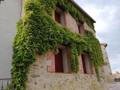 maison de caractère entre mer et montagne à Espira-de-conflent : Maisons de vacances proche de Rodès