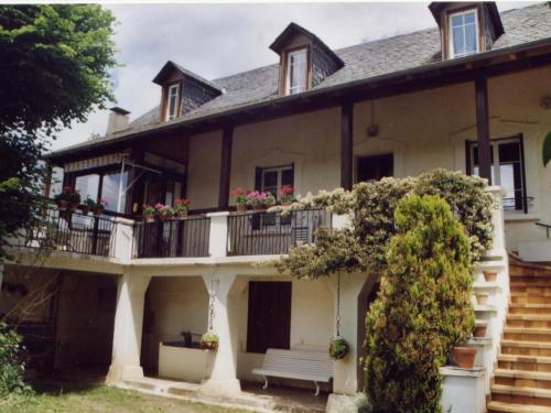 Gîte Laissac, 4 pièces, 6 personnes - FR-1-601A-6 : Maisons de vacances proche de Montrozier