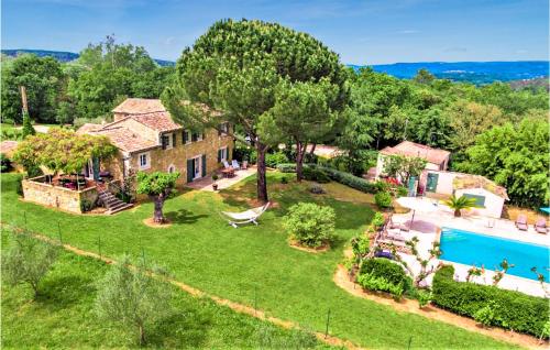 Amazing home in St, Andr dOlrargues with Outdoor swimming pool, 1 Bedrooms and WiFi : Maisons de vacances proche de Saint-Marcel-de-Careiret