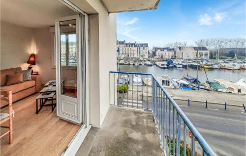 Stunning apartment in Redon with 1 Bedrooms and WiFi : Appartements proche de Saint-Vincent-sur-Oust