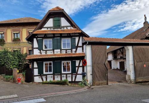 maison typique Alsacienne : Maisons de vacances proche de Donnenheim