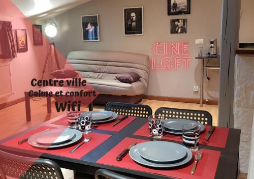 Ciné Loft 55 m2 Centre Ville : Appartements proche de La Croix-en-Champagne
