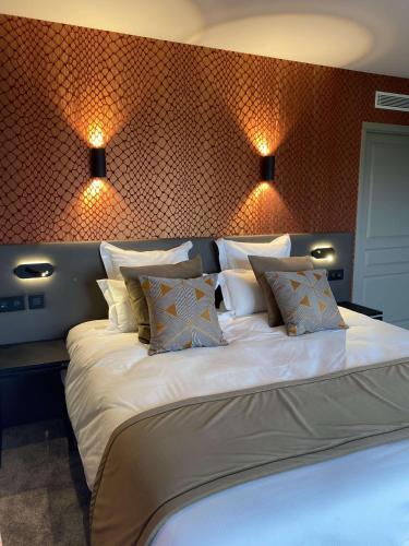 Best Western Plus Le Fairway Hotel & Spa Golf d'Arras : Hotels proche de Villers-Sir-Simon