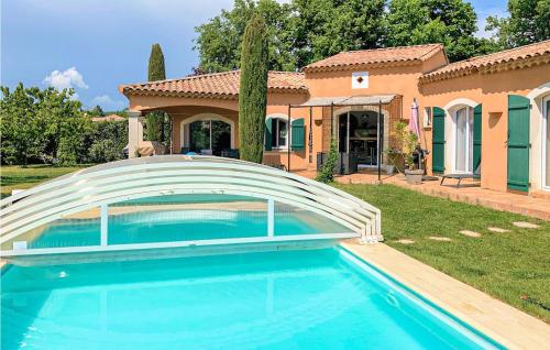 Amazing Home In Montbouchet-sur-jabron With Outdoor Swimming Pool, Private Swimming Pool And 4 Bedrooms : Maisons de vacances proche d'Espeluche