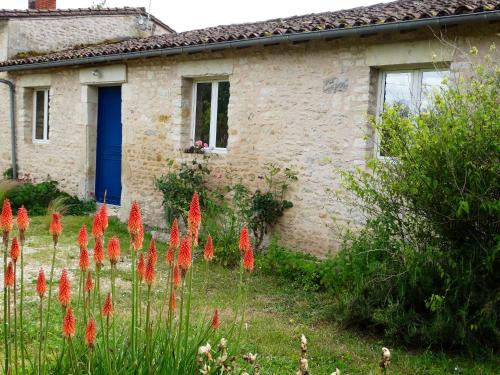 Propriete d'une chambre avec jardin clos et wifi a La Mothe Saint Heray : Maisons de vacances proche de Celles-sur-Belle