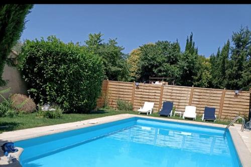Charmante villa provençale avec piscine & jardin : Villas proche de Mouans-Sartoux