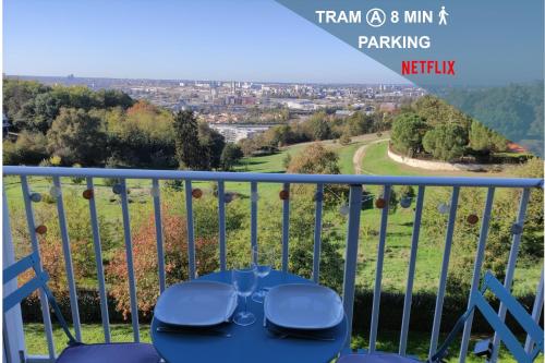 Le panoramique - Parking, Tram A, Netflix : Appartements proche d'Artigues-près-Bordeaux
