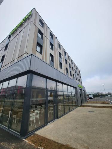 B&B HOTEL Dreux Nord : Hotels proche d'Aunay-sous-Crécy