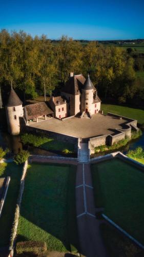 Chateau d'Anizy : Villas proche de Châtin