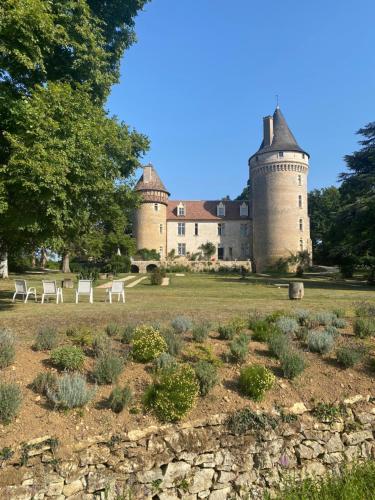 Château de Bouesse en Berry : Maisons d'hotes proche d'Argenton-sur-Creuse