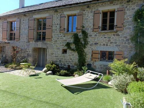 Jolie maison avec jardin : Maisons de vacances proche de Montchamp