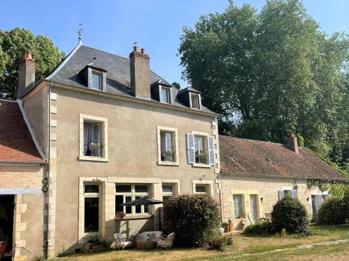 Chambre d'hôtes Au bord de Loire : B&B / Chambres d'hotes proche d'Arbourse