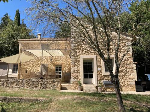 Gîte provençal du XIX° siècle : Maisons de vacances proche de Bouchet