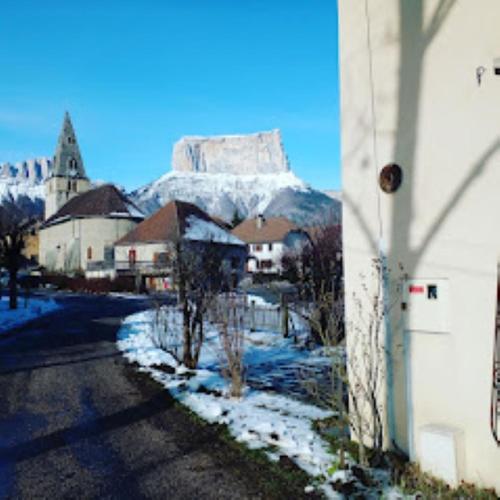 Gite Rest Mont Aiguille : Maisons de vacances proche de Le Monestier-du-Percy