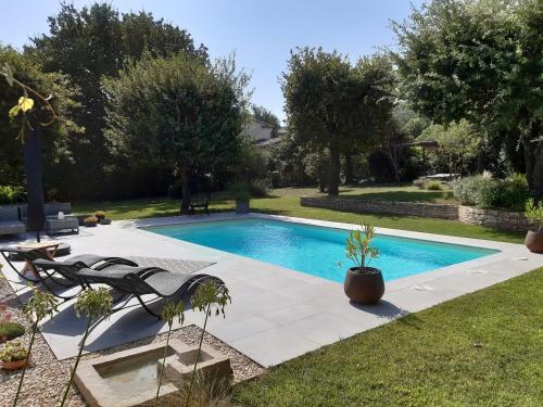 Le Patio 4*. SPA, jardin, piscine en provence, proche Grignan : Maisons de vacances proche de Clansayes