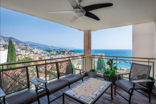 Breathtaking sea view-Hosted by Sweetstay : Appartements proche de Cap-d'Ail