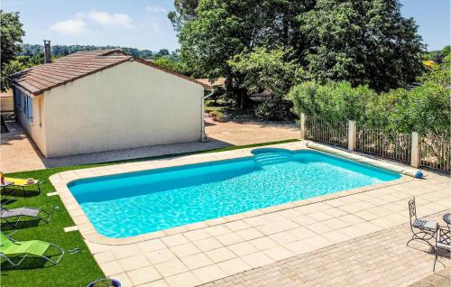 Stunning Home In Meysse With Private Swimming Pool, 3 Bedrooms And Outdoor Swimming Pool : Maisons de vacances proche d'Aubignas