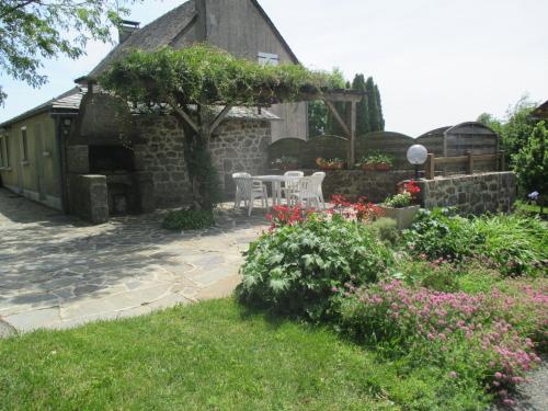 Gîte Campuac, 4 pièces, 6 personnes - FR-1-601-408 : Maisons de vacances proche de Muret-le-Château
