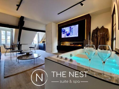 The Nest. duplex jacuzzi hyper centre de Senlis : Appartements proche d'Avilly-Saint-Léonard