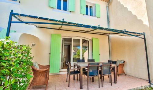 Les maisons et villas de Pont Royal en Provence - maeva Home - Jolie maison pour : Appartements proche d'Alleins