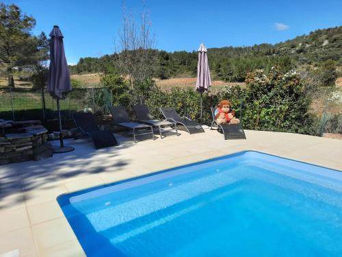 Gite Charlrose at La Platriere : Maisons de vacances proche de Roquebrun