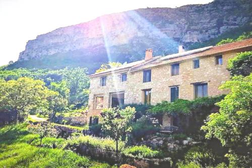 Un cadre magnifique, au cœur du Verdon : Maisons d'hotes proche de Senez