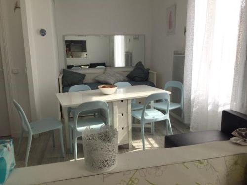Appartement Blonville-sur-Mer, 2 pièces, 4 personnes - FR-1-712-31 : Appartements proche de Vauville