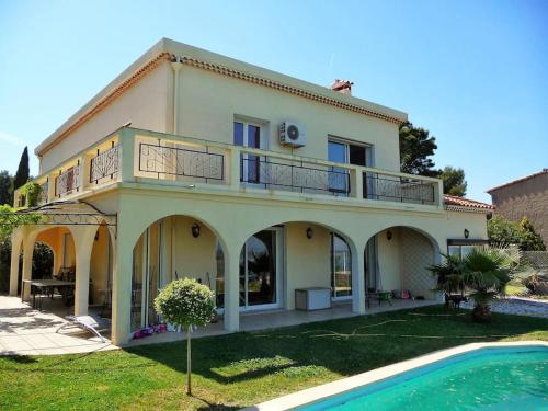 Villa Mimosas , très grand confort, piscine : Villas proche de Saint-Mitre-les-Remparts