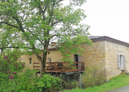 Gîte du Fassac : Maisons de vacances proche de Guitalens-L'Albarède