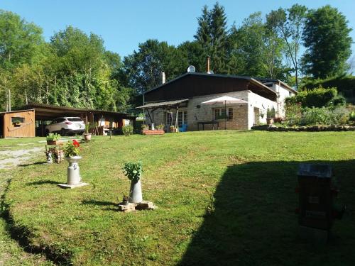 Gîte l-Olivianne : Maisons de vacances proche d'Auger-Saint-Vincent