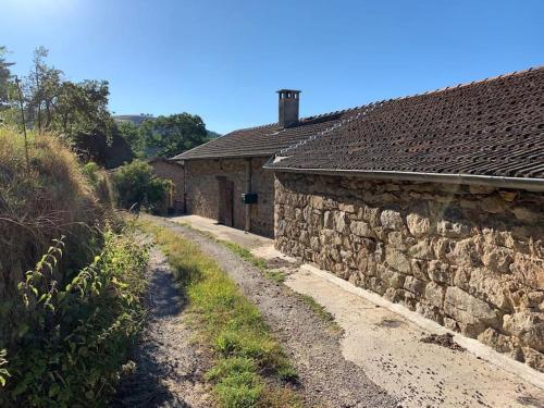 Secluded & Charming Gîte Surrounded by Nature : Maisons de vacances proche d'Accons