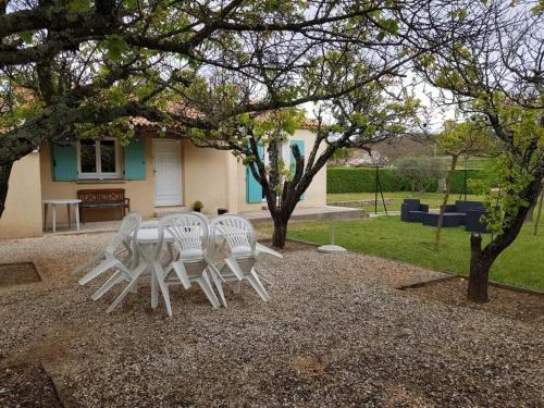 Megier : Maisons de vacances proche de Saint-Pons-la-Calm